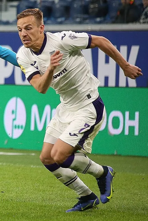 Дмитрий Кабутов